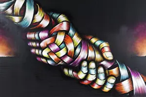 Street Artist Prints: Two Hands in Opposition, Düsseldorf Print