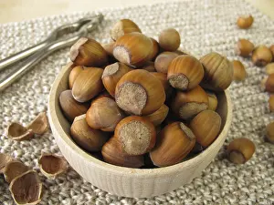 Nutrition Facts Prints: Hazelnuts
