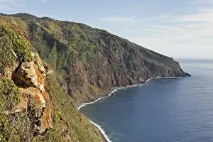Madeira Lighthouse Prints: High cliffs at the lighthouse of