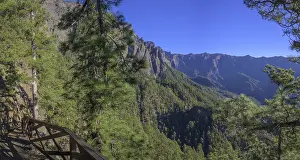 Southern Europe Views Prints: The hike through the Caldera de Taburiente