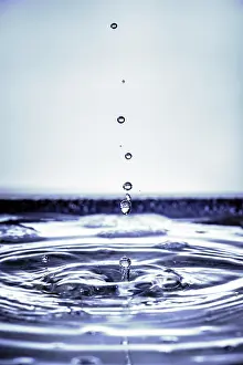 Water Drop Background Prints: An image of a beautiful water drop background