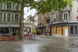 Grand Est Region Prints: Impression of Troyes