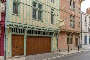 French Cityscape Prints: Impression of Troyes