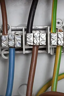 Electricity Tariff Prints: Junction box, power cables