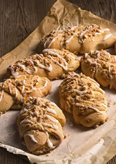 European Baked Goods Prints: Kolach