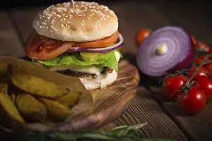 Appetizing Food Prints: Large appetizing burger with beef