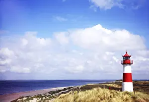 North Sea Coast Landscape Prints: Lighthouse and dunes at the elbow
