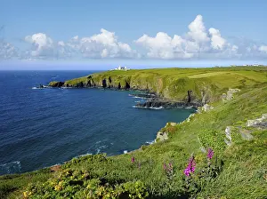 British Coastal Scene Prints: Lizard Lighthouse, Lizard Point