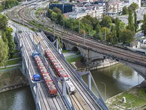 European Transportation Infrastructure Prints: Load test on the Neckar Bridge