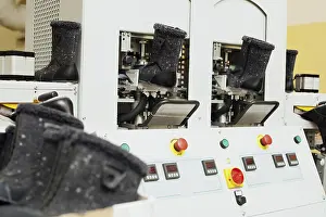 One Person Workshop Setup Prints: Machine for production and processing of winter shoes