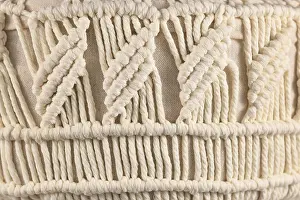 Handicraft Design Prints: Macrame, a form of textile produced using knotting techniques
Macram?