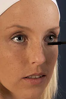 Personal Hygiene Routine Prints: Mascara