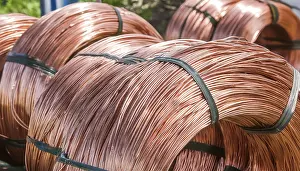 Handicraft Copper Craftsman Prints: Metal, copper, copper wire on a roll for further processing