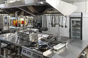 Modern Kitchen Design Prints: Modern shiny kitchen with stainless still kitchenware