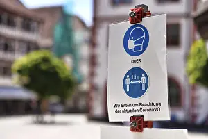 Social Distancing Sign Prints: Mosbach, Germany