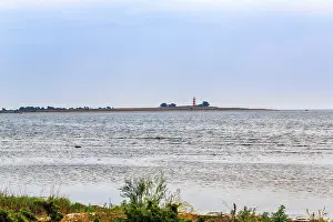 European Peninsula Landscape Photo Prints: Nar lighthouse on the horizon