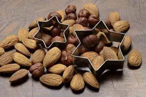 Healthy Meal Prep Prints: Nuts and cookie cutters, almonds and hazelnuts