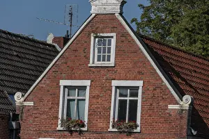 Images Dated 19th September 2024: Old Brick House Print, Norddeich, Germany