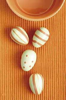 Decorative Easter Egg Arrangement Prints: Orange bowl with Easter eggs
