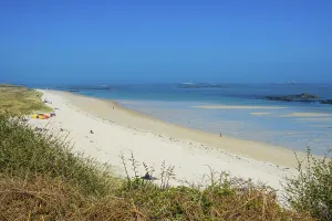 British Coastal Region Prints: Overlook over Shell beach, Herm