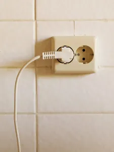 Power Supply Prints: Plug and socket