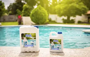 Clean Swimming Water Prints: Pool cleaning purification tool