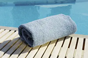 Deserted Swimming Bath Prints: Pool towel
