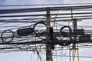Saving Energy Costs Prints: Power lines Cable clutter