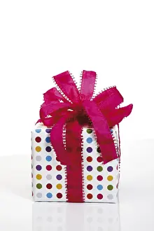 Birthday Gift Prints: Present with a ribbon