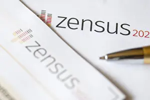Building And Housing Census Forms Prints: Questionnaire for the building and housing census