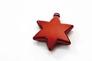 Christmas Tree Ornaments Prints: Red star