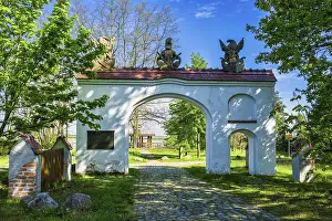 Brandenburg Lake Scenery Prints: Robber baron's gate at Klinger See