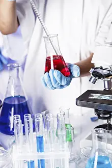 Biotechnology Analysis Prints: Scientist shows a diffusion in the Petri dish