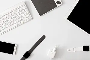 Pictogram Symbol Prints: Set various digital devices