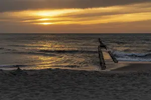 Northern Germany Seaside Resort Prints: The setting sun at the beach in Ahrenshoop