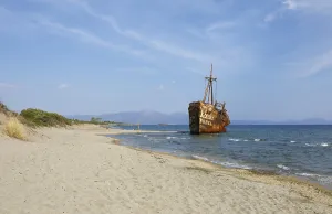 Shipwreck Greece Prints: Shipwreck, stranded coaster Dimitrios