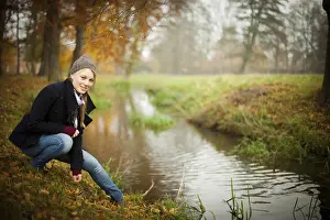 Single Person In Nature Prints: Shooting