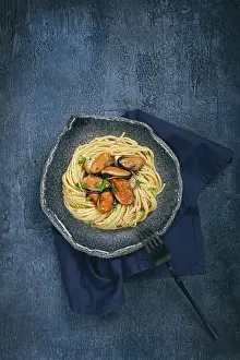 Spaghetti With Mussels Prints: Spaghetti with mussels, without shell