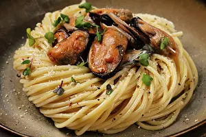 Seafood Spaghetti Dish Prints: Spaghetti with mussels, without shell