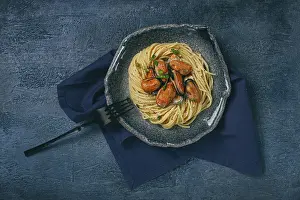 Spaghetti With Mussels Prints: Spaghetti with mussels, without shell