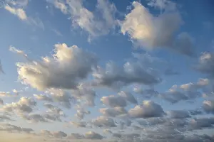 Central European Atmosphere Prints: Spring clouds, shortly in front of sunset