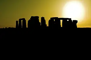 European Historical Landmark Prints: Stonehenge in front of the setting sun