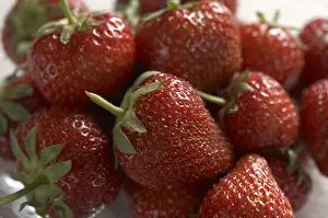 Fresh Strawberry Nutrition Prints: Strawberries