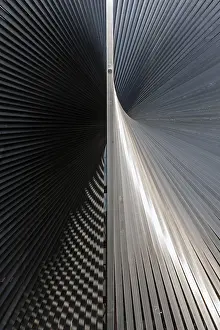 Geometric Shapes Prints: Structures in a metal element