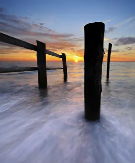 Deserted Beach Sunset Prints: Sunset on the beach at DarBer Ort