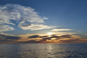 Sicily Sunset Prints: Sunset, dusk, grey clouds, white clouds