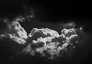 Cumulus Humilis Cloud Formation Prints: SW image, dramatic cloudscape with (cumulus) clouds