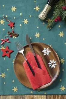 Christmas Dinner Table Setting Prints: Table setting for Christmas dinner