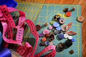 Central European Handicrafts Prints: Tailor's workshop, thread