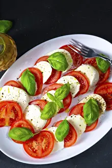 Mozzarella Cheese Plate Prints: Tomatoes with mozzarella and basil